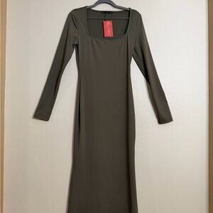 Salty Long Sleeve Maxi Dress – NWT – Smoke Olive – Medium